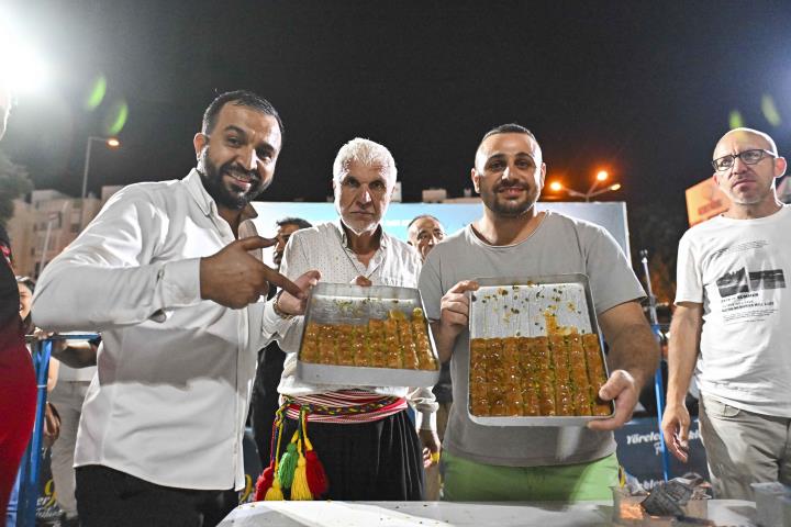 Yöreler Renkler Festivali’ne tatlı final
